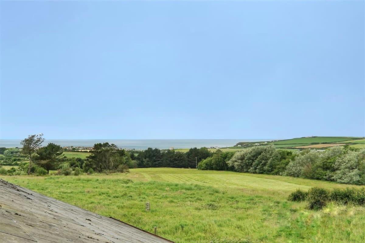 Lovely 2 Bedroom Coastal Cottage Near Bude Exterior photo